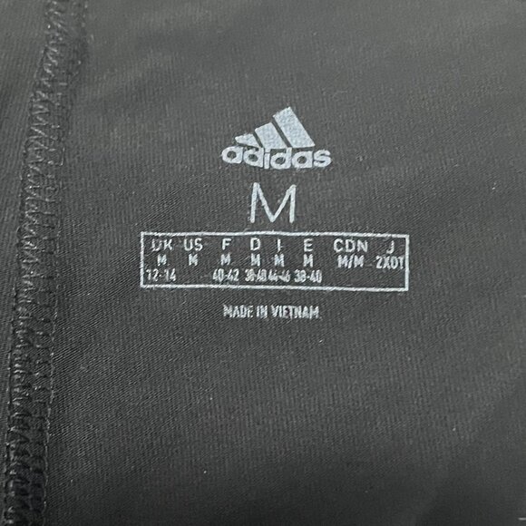 Adidas Essentials Slim 3-stripes Bike Shorts - Picture 4 of 8